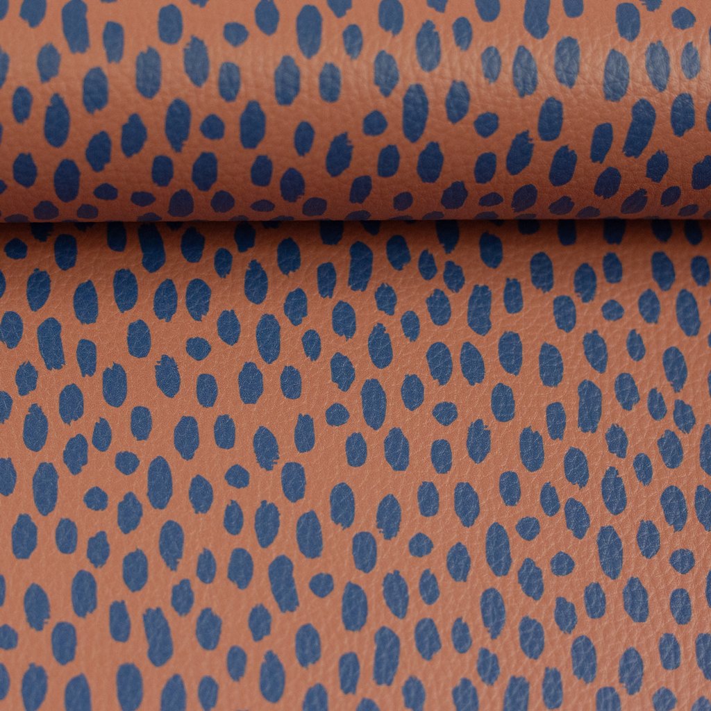 Swafing Kunstleder Brush & Wild by Cherry Picking, Design Brush Braun mit blauen Pinselstrichen, hochwertiges Lederimitat, 91% PVC 9% PL, Taschenzubehör, Vorbestellung