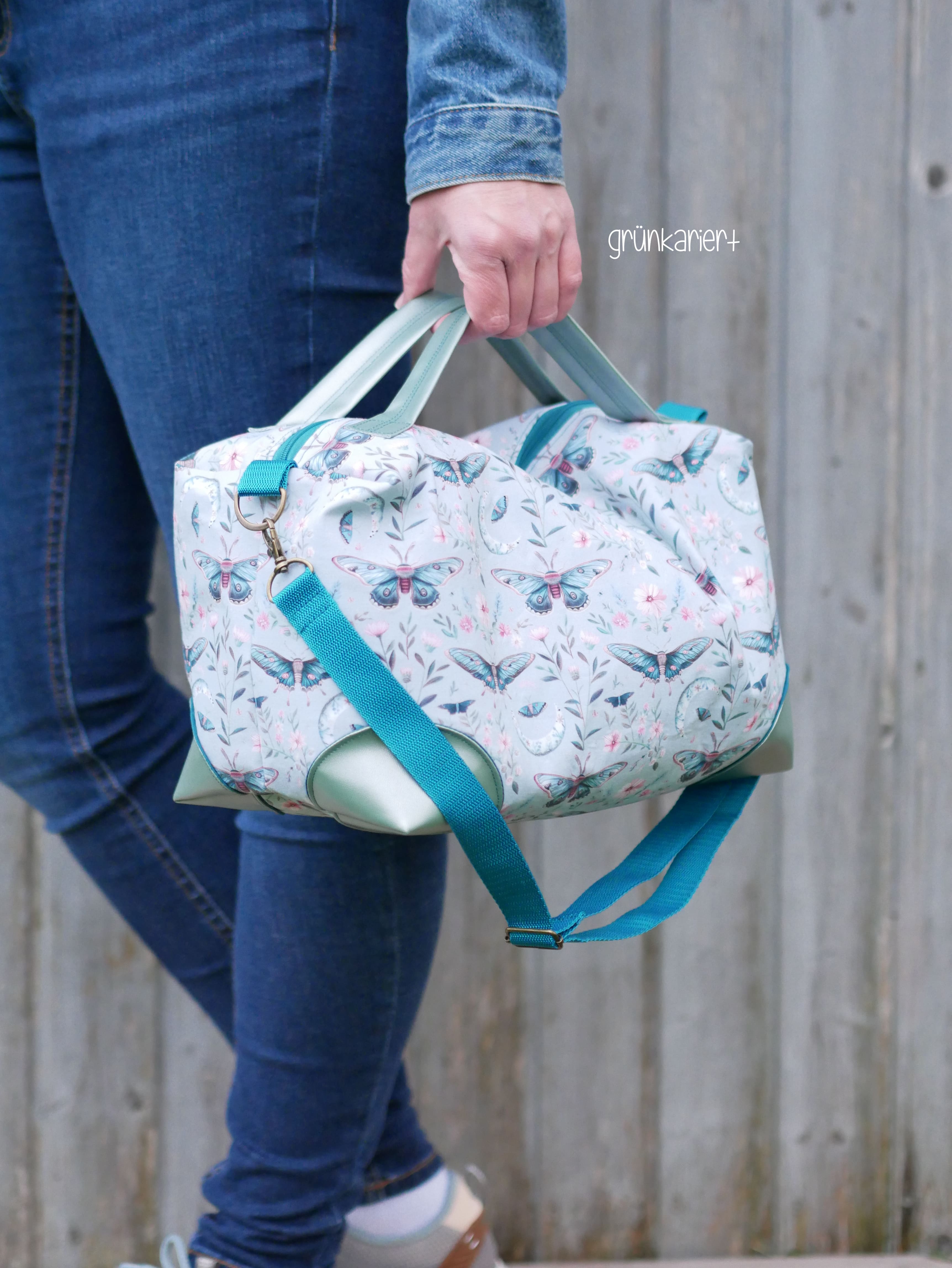 VORORDER - Eigendesign - Falter