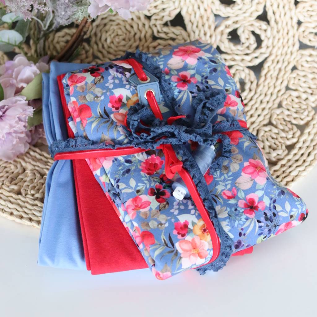 Schnucki Box - Stoff Abo - Einmalige Box - Damen April