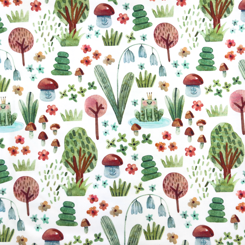 Hochwertiger Baumwolljersey mit niedlichem Frosch-Motiv in einer Waldlandschaft, 95% Baumwolle, 5% Elasthan, Öko-Tex Standard 100