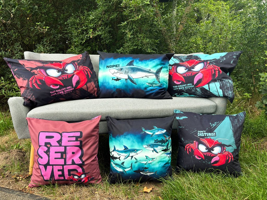 Kissenpanel - Samt -  Salty Pillows by Thorsten Berger - Krabbe Beere