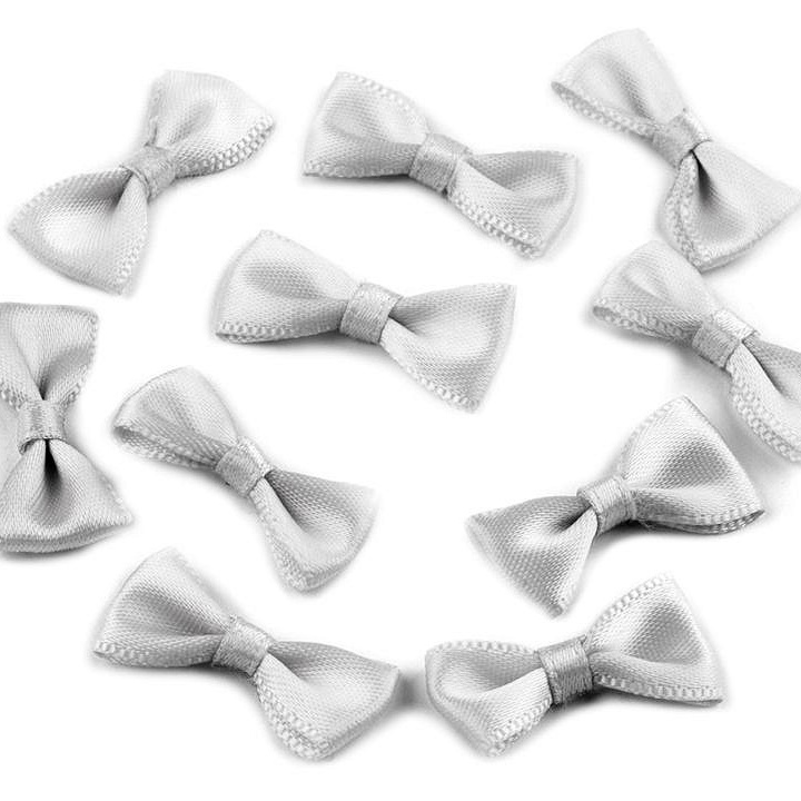 Kleine Satinschleife in Hellgrau, 12 x 25 mm, aus hochwertigem Polyester-Satin, ideal zum Aufnähen oder Aufkleben auf Kleidung, Grußkarten und Geschenke.