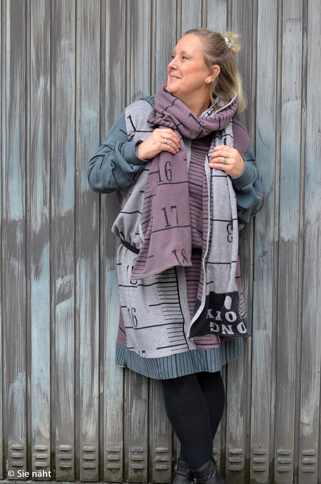 Vororder - Panel - Jacquardjersey - Long Story - ca. 250cm x 140cm - XXL Maßband