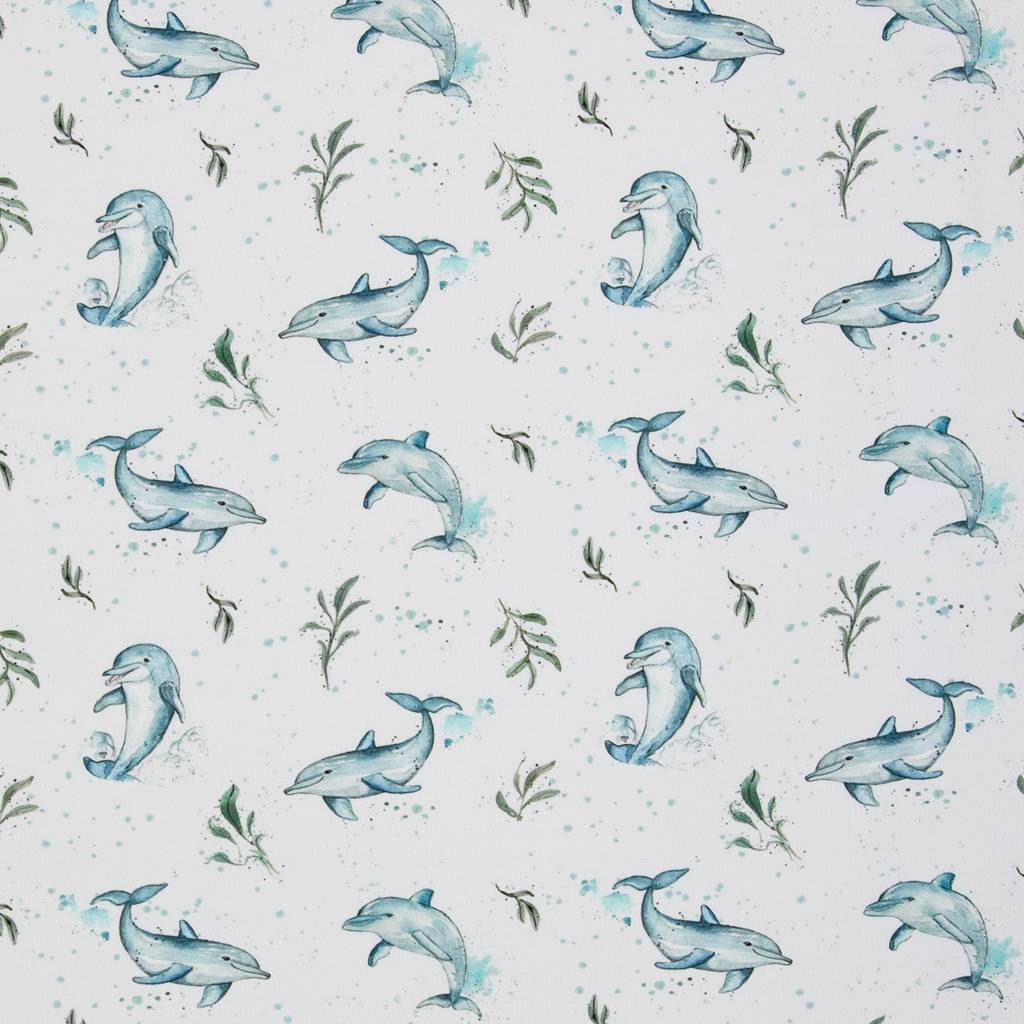 Swafing Baumwolljersey Beach von Christiane Zielinski, Design spielende Delfine auf weißem Grund, 95% Baumwolle 5% Elasthan, Vorbestellung Mai 2026