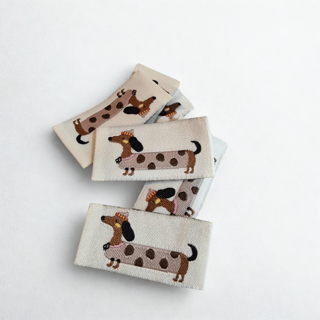 Webetiketten - 20mm x 40mm - Dackel - beige - 1 Stück