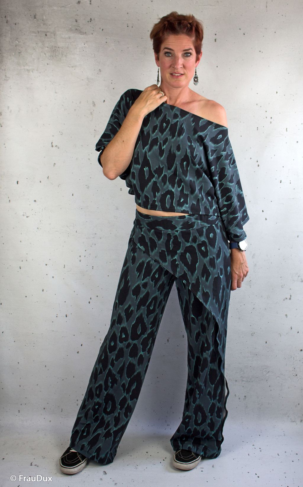 Modal French Terry - Swafing - Floating Leo by Thorsten Berger - Smaragd