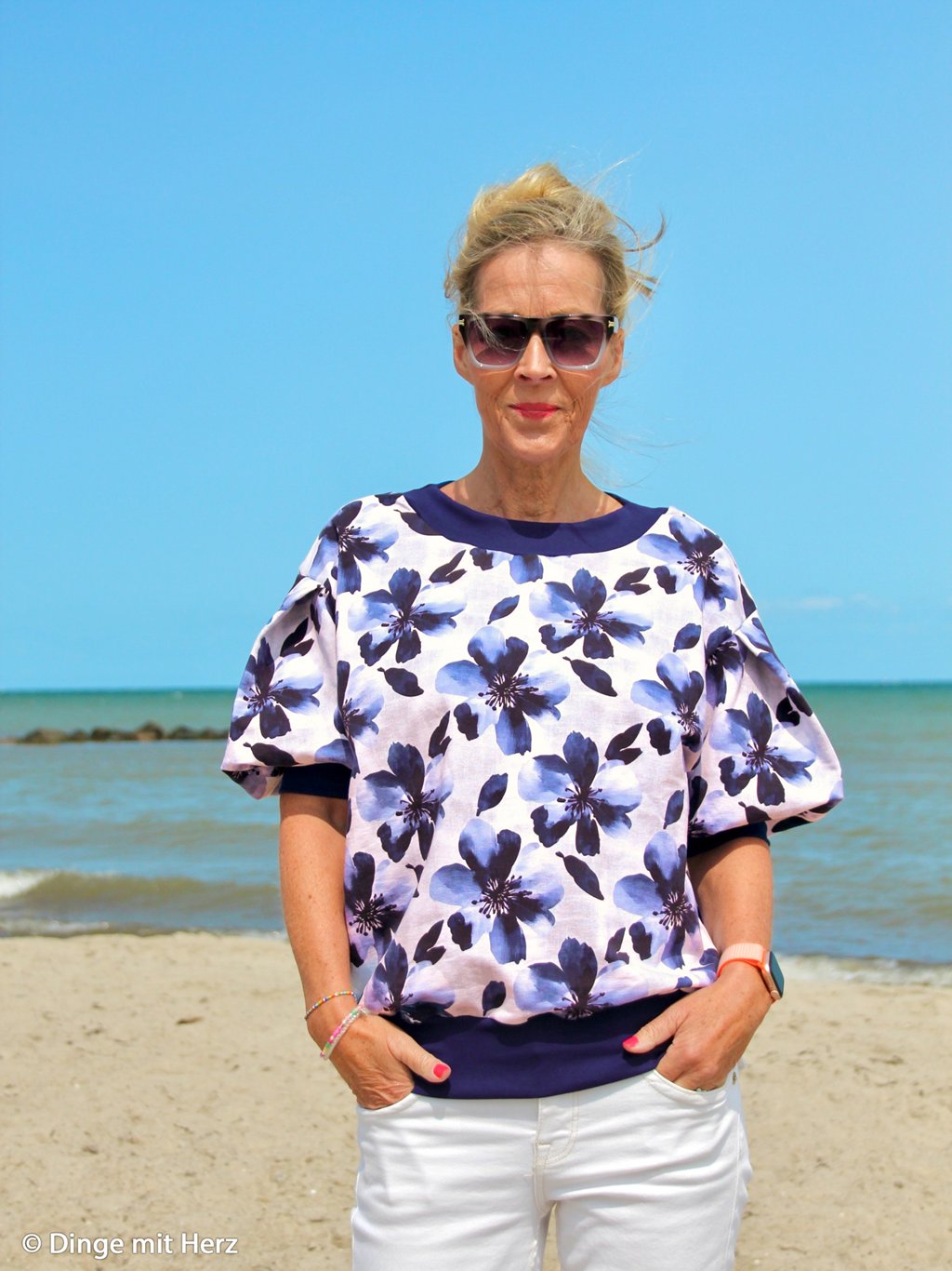 French Terry - Swafing - Judith - Große Blüten in Lavendel