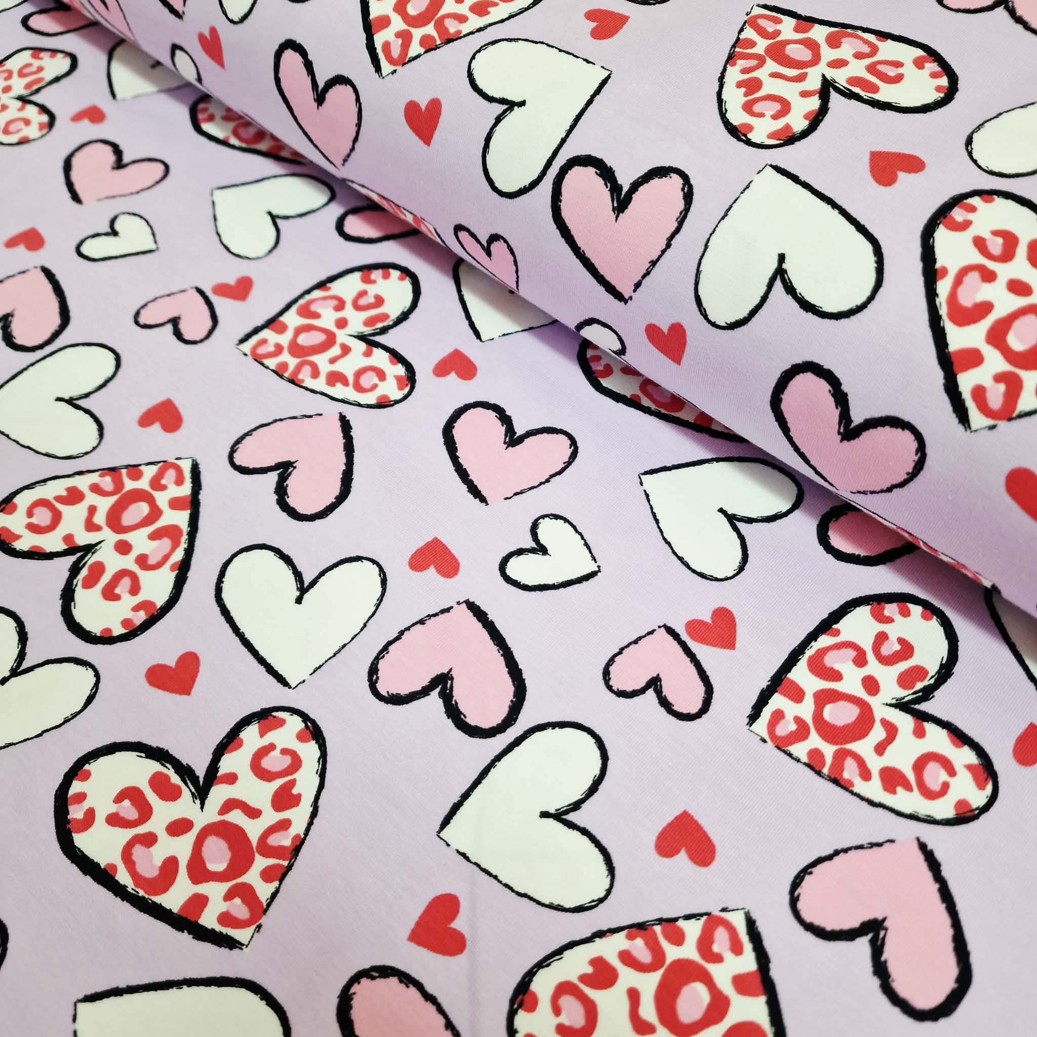  Motivjersey - Digitaldruck - Leoherzen auf Lila