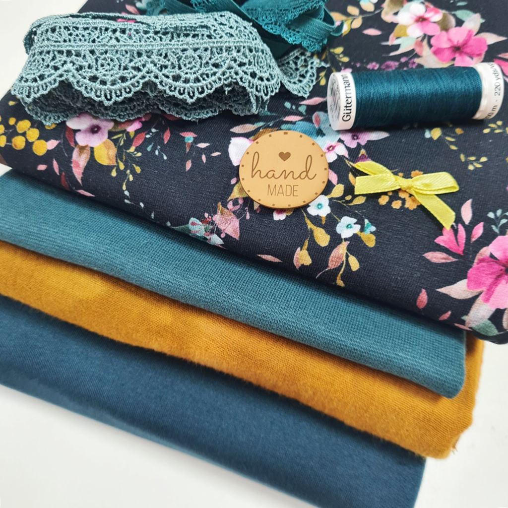 Stoffpaket - Schnuckidu - Unikat - DIY Nähset - Nähpaket - Blumenmeer in Petrol