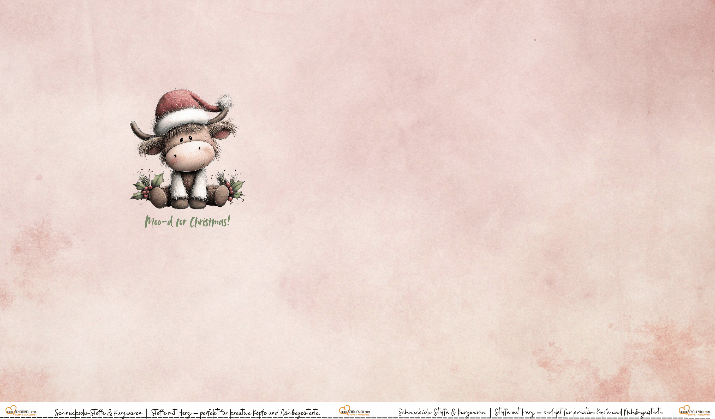Schnuckidu Eigendesign French Terry Panel Christmas Moo-d mit süßem Hochlandrind mit Weihnachtsmütze und Stechpalme auf rosa Textur-Hintergrund.