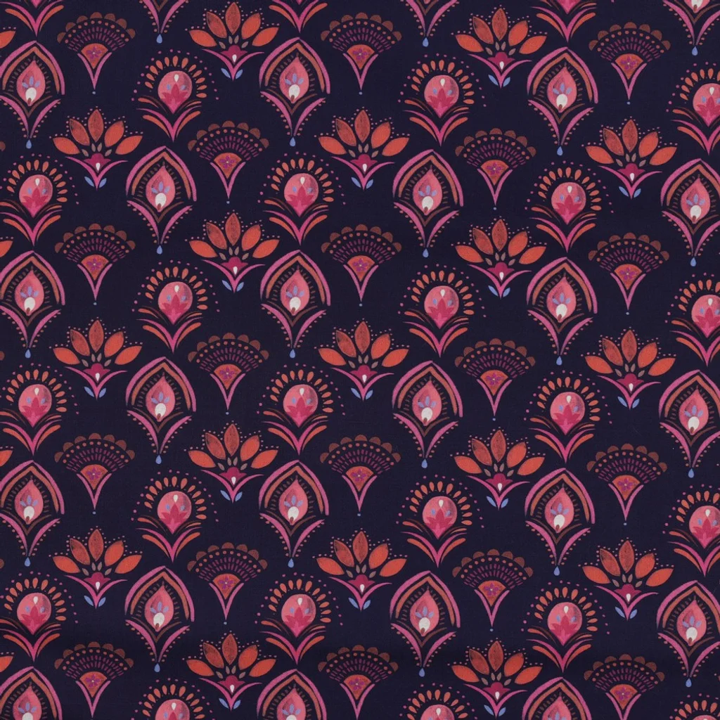 aumwoll-Webware mit Blumen im Ethno-Stil, bunte florale Muster auf mittelblauem Grund, 100% Baumwolle, 110g/m², feine Webware für Boho-Kleider und Accessoires