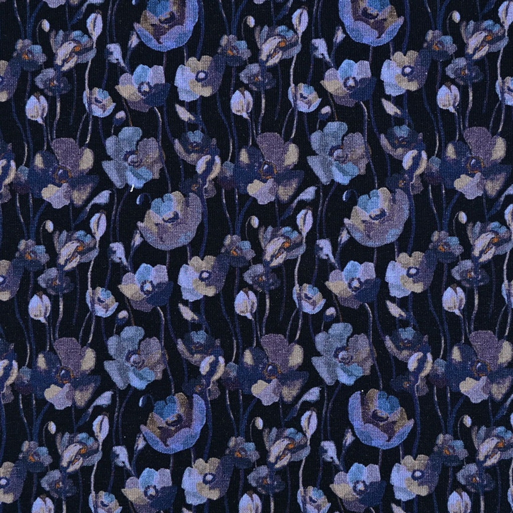 Motivjersey Digitaldruck Midnight Flora auf Dark Navy – Weicher Baumwolljersey mit floralem Mohnblumenmuster in Blau- und Violetttönen.