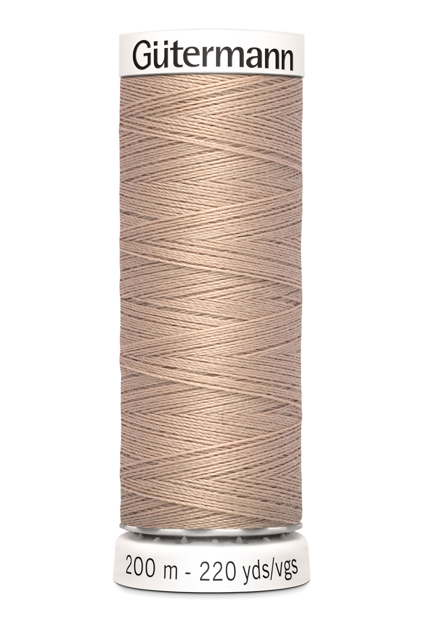 Gütermann Allesnäher 200 Meter in Beige (422) – Hochwertiges Premium-Nähgarn aus 100% Polyester für alle Stoffe. Sandfarbenes Nähgarn, reißfest und farbecht.