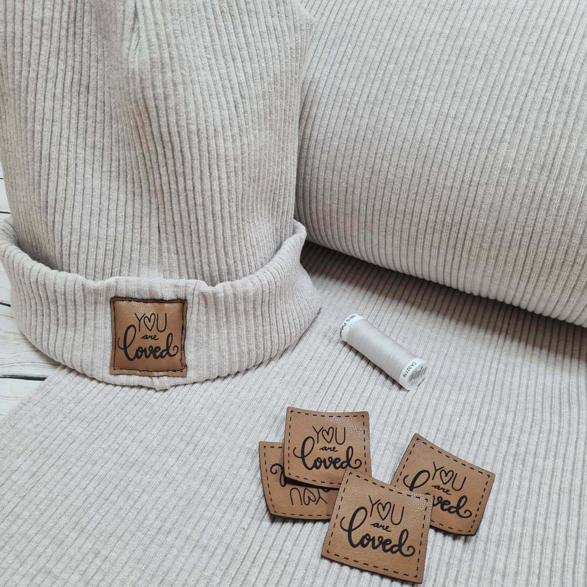 DIY Nähset - Stoffpaket - Schnuckidu Stoffpaket - Grobrippbündchen - Hipster Beanie - Farbwahl DIY Nähset - Stoffpaket - Schnuckidu Stoffpaket - Grobrippbündchen - Hipster Beanie - Farbwahl