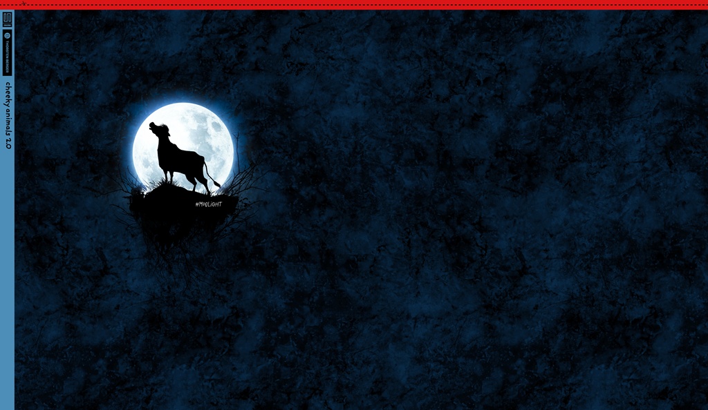 French Terry Panel Cheeky Animals 2.0 Moolight von Swafing & Thorsten Berger – Silhouette einer heulenden Kuh vor dem Vollmond auf dunkelblauem Grund.