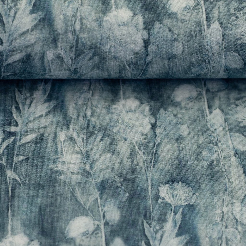 Motiv French Terry Swafing Esther – Detailreicher Digitaldruck mit Pusteblumen auf weichem Sommersweat, ideal für elastische Freizeit- und Kinderbekleidung.