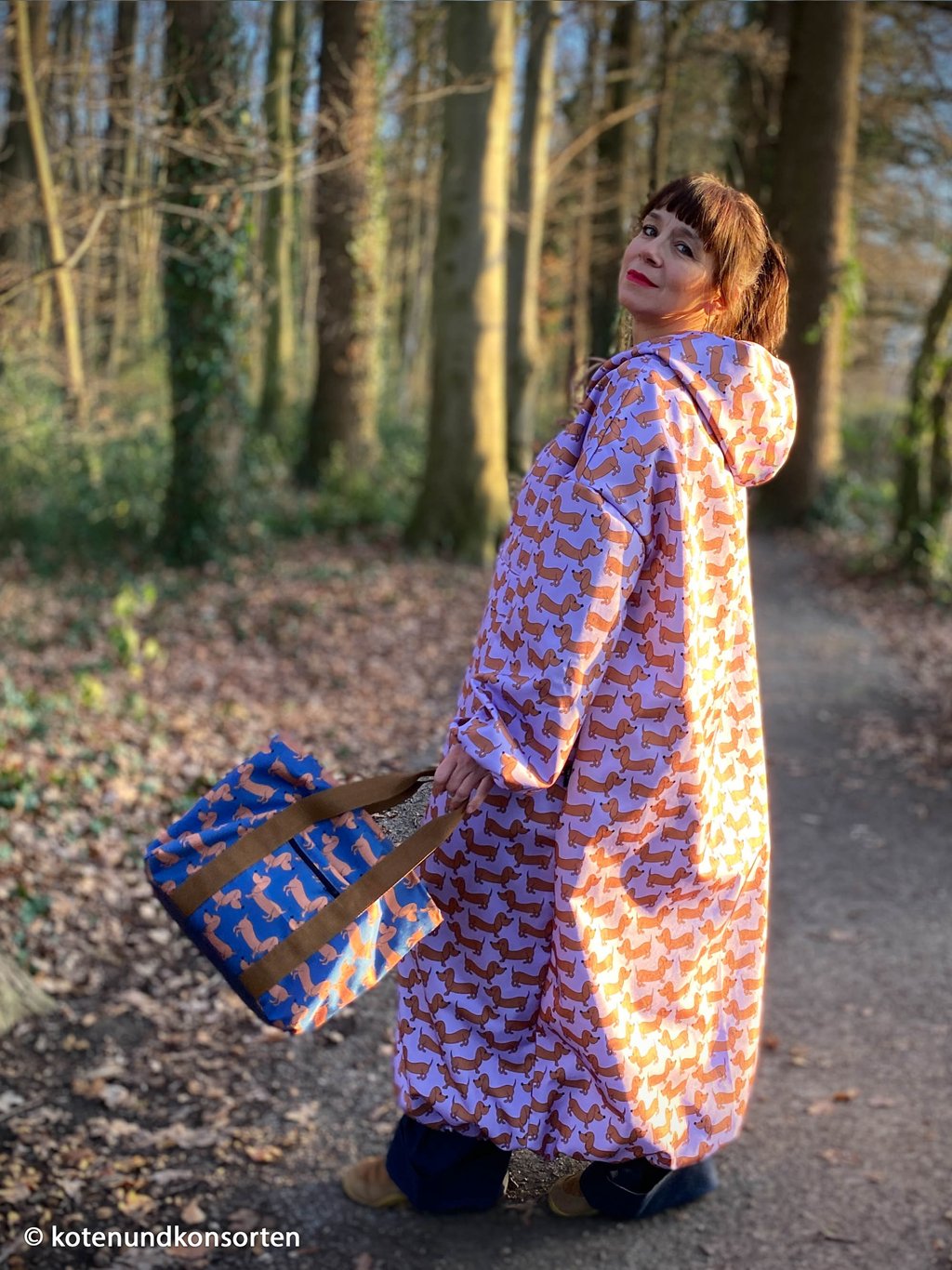 Oxfordgewebe - Polyester Webware - Happy Collection by Cherry Picking  - Dackel Blau Stoffrest 80cm