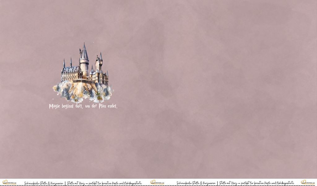 Vororder French Terry Panel Zauberer Schloss Eigendesign mit einem majestätischen Schloss auf einem Felsen und dem Spruch Magie beginnt dort, wo der Plan endet vor einem zarten altrosa Aquarell-Hintergrund