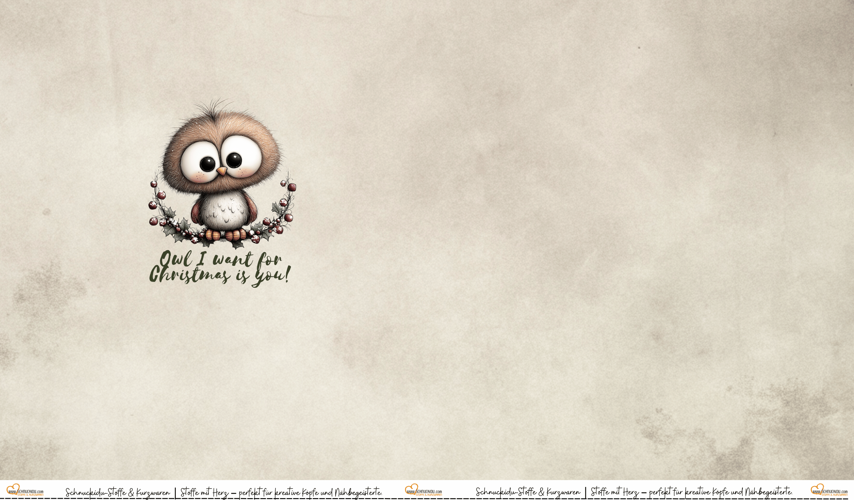 Schnuckidu Eigendesign French Terry Panel Owl I want for Christmas is you mit niedlicher Eule, Tannenkranz und beigefarbenem Vintage-Hintergrund.